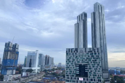 JS-SEZ Kembali Memasuki Jalur Tepat Meski Rencana Induk Terlambat