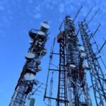 Vodafone Uji Coba Menara Robotik AI di Albania Bersama Humax: Menandai Masa Depan 5G dengan Antena Internal yang Fleksibel