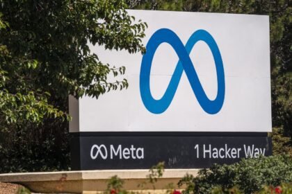 Pergerakan Saham Paska-Jam: MSFT, META, SBUX, CVNA Ambil Sorotan!