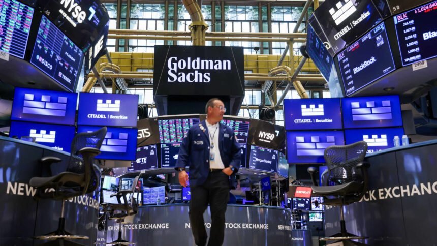 Trader Goldman Siap Catat Rekor Tertinggi Tahun Ini: Inilah Strategi Sukses Mereka!