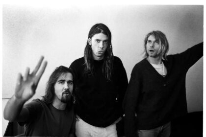 Nirvana Puncaki Tangga Lagu dengan Hits Terbarunya