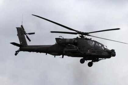 Helikopter Angkatan Darat Jatuh di Texas, Dua Pilot Tewas