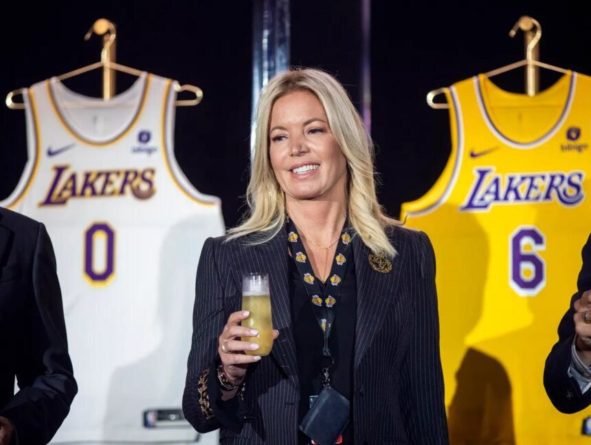 Jeanie Buss Menolak Penjualan Saham Lakers kepada Josh Kushner dan Bob Iger