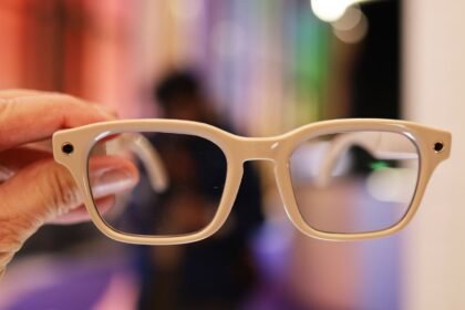 Meta Ray-Bans Terancam Dilarang di Eropa? Regulasi Uni Eropa Meningkatkan Tekanan pada Kacamata Pintar, Dunia Mengamati!
