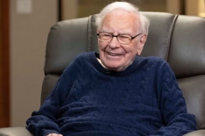 Warren Buffett Mundur dari Jabatan Ketua Berkshire: Era Baru di Dunia Investasi?