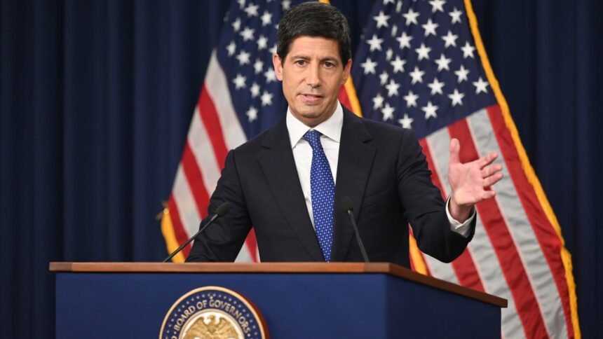 Tiga Kata Kevin Warsh Buat Wall Street Bertanya: Seberapa Jauh Kenaikan Suku Bunga Fed?