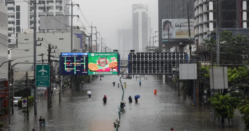 Banjir di Bangkok Dipastikan, Semua Distrik Ditetapkan Dalam Status Darurat