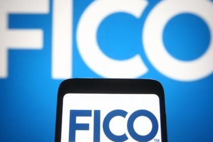 Inovasi Terbaru dari Fair Isaac, SpaceX, dan AMD: Apa yang Perlu Diketahui Investor?