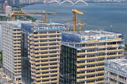 S&P: Pasar Properti China Siap Mengalami Pembalikan Arah?