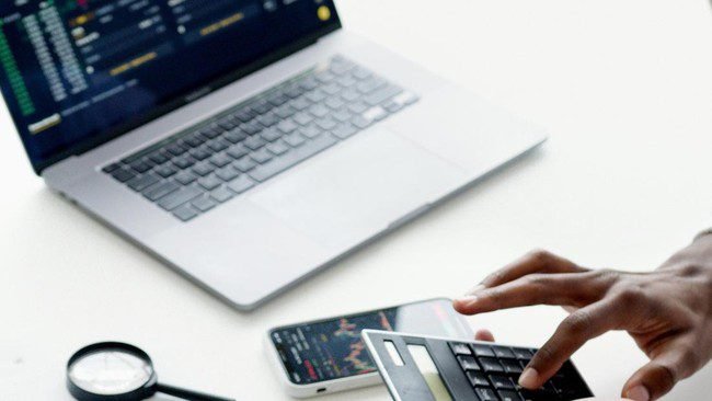 Skandal Manipulasi Saham Menghebohkan, Ribuan Investor Terjebak!