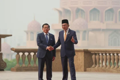 Karpet Merah Langka untuk Pemimpin Myanmar di KL Picu Kemarahan, Namun Tunjukkan Perubahan Sikap ASEAN