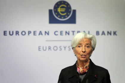 Christine Lagarde Mundur dari ECB Februari 2027, Jelang Pemilu Prancis