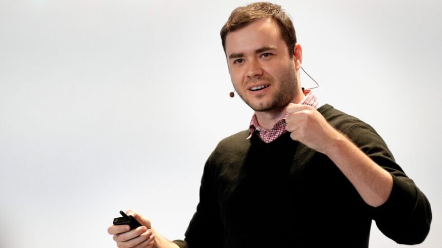 Bahasa Inggris Jadi 'Bahasa Pemrograman' Favorit di Era AI, Kata Co-Founder OpenAI Andrej Karpathy
