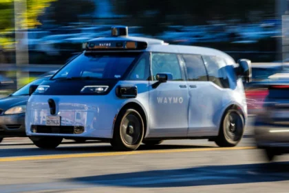 Pendiri Waymo Ramalkan Adopsi Robotaxi "Menggempur" di Singapura karena Biaya Mobil yang Tinggi