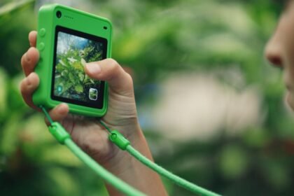 Freckle Phone: Smartphone Khusus Anak Tanpa Jejaring Sosial untuk Mengajak Si Kecil Menjelajah Dunia Luar